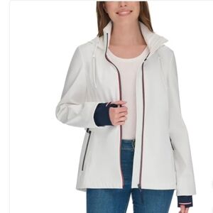 NEW Woman's Tommy Hilfiger Lightweight Windbreaker